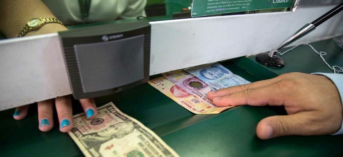AMLO asegura que dólar seguirá siendo moneda de referencia ante propuesta de BRICS de “desdolarizar” la economía