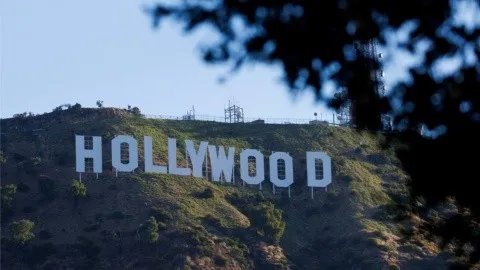 Guionistas de Hollywood ratifican contrato laboral de tres años tras huelga