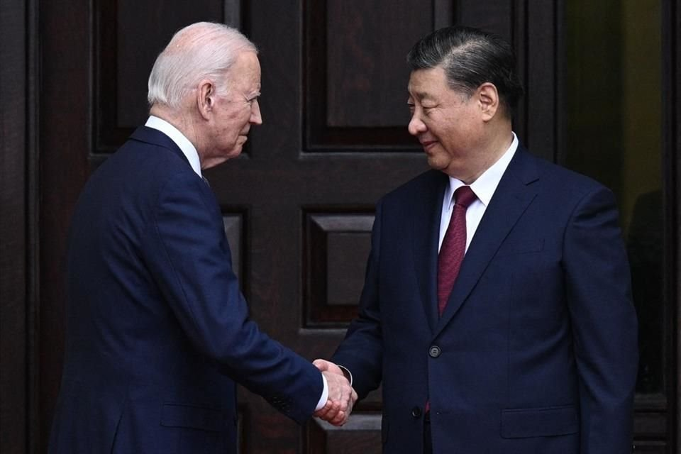 Abogan Biden y Xi por reducir tensiones entre países