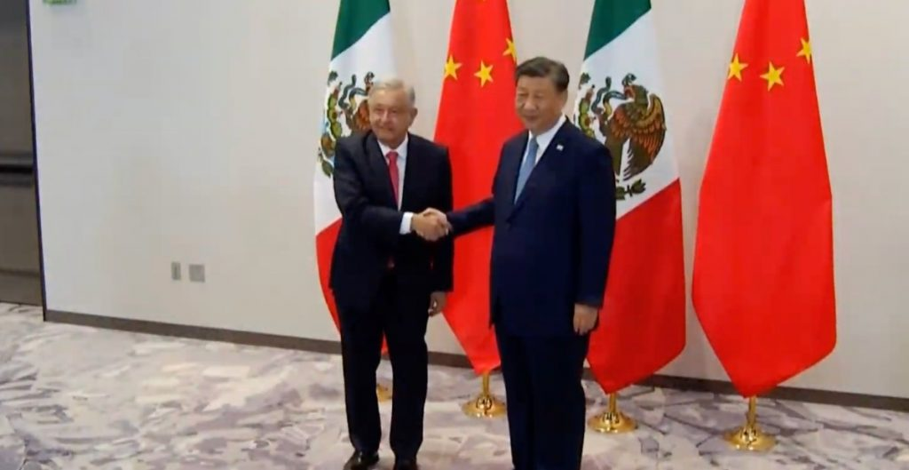 Xi pide ampliar cooperación China-México en finanzas y vehículos eléctricos