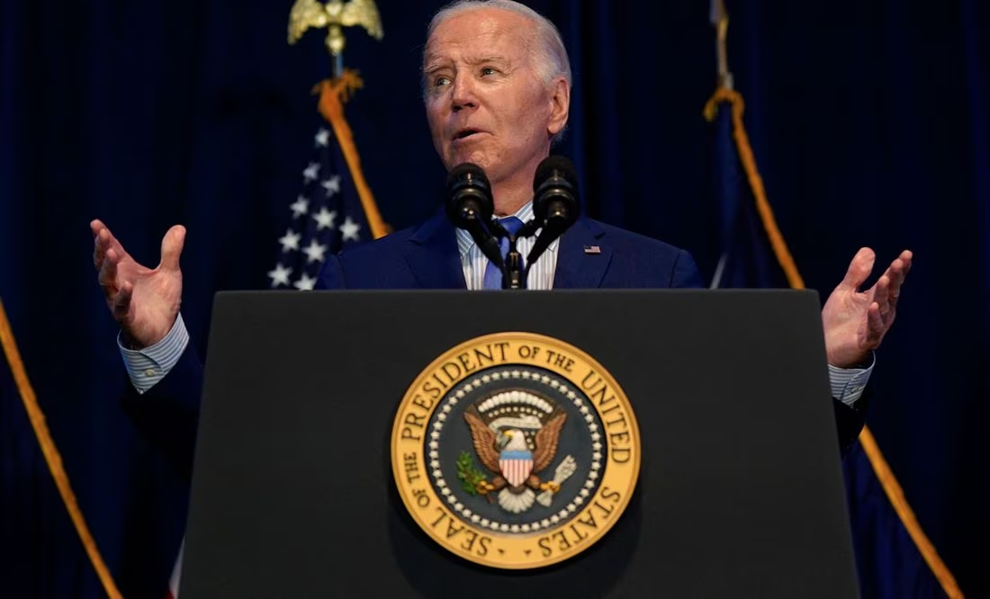 Biden ofrece nuevas garantías de que cerraría la frontera con México “ahora mismo” si el Congreso le envía acuerdo