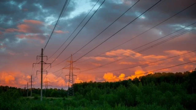 Suprema Corte echa atrás reforma eléctrica de AMLO