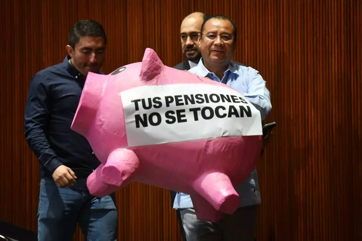 El fondo de pensiones quitaría recursos para educación, salud y seguridad