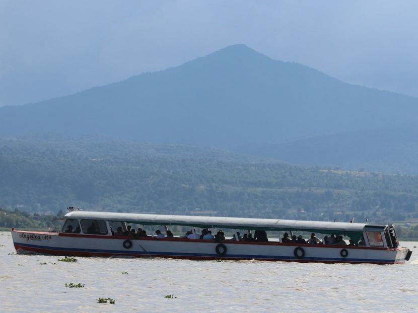 Instalan comité interinstitucional para proteger el lago de Pátzcuaro