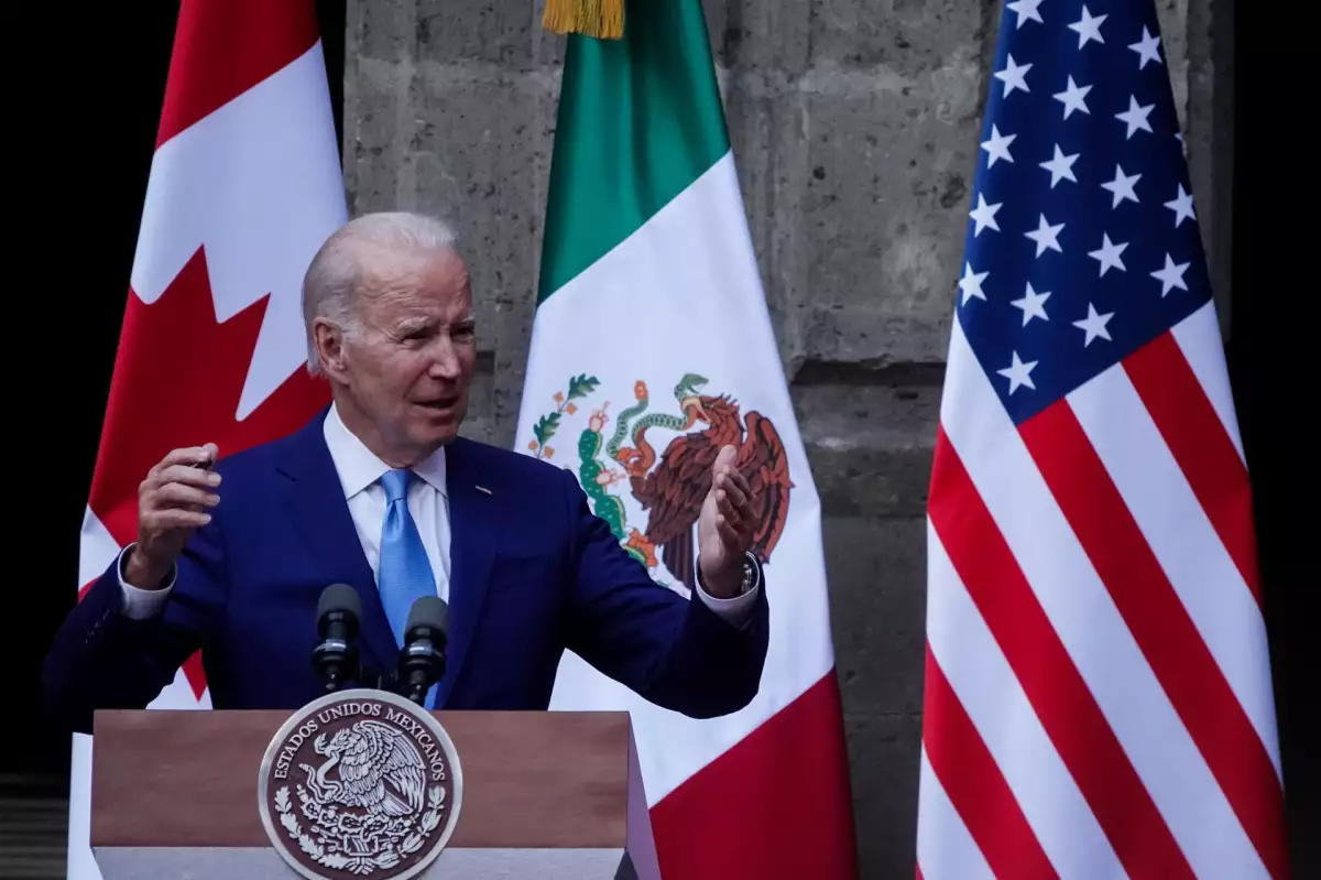 México celebra programa de ciudadanía para migrantes impulsado por Biden