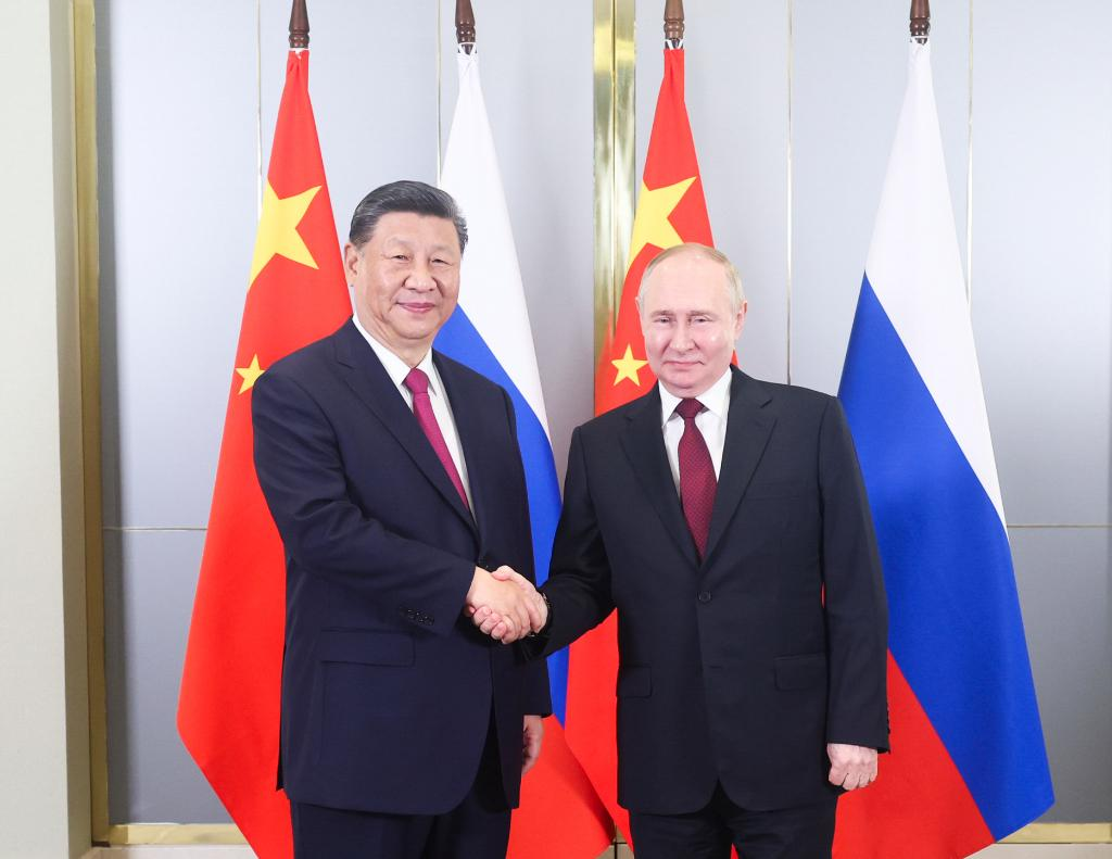 Xi pide a China y Rusia reforzar alineación de estrategias de desarrollo