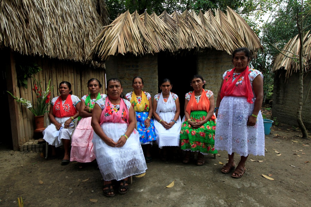 Viven mayor pobreza hablantes de lenguas índigenas en México