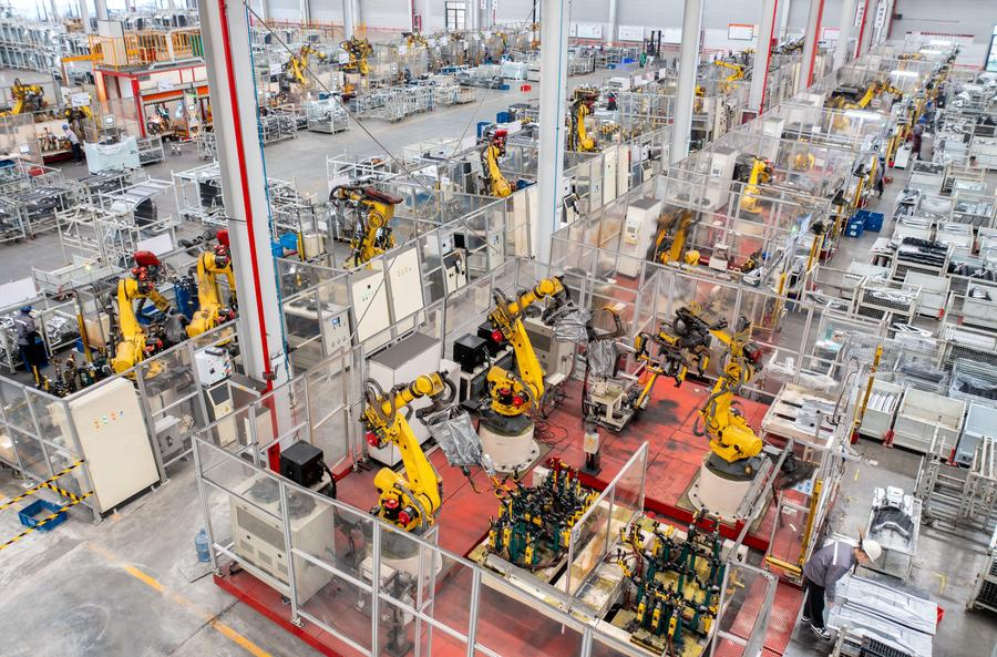 China adopta la primera ley que promueve el sector privado, subrayando el “compromiso de la nación con la salvaguarda de los derechos de las empresas privadas”