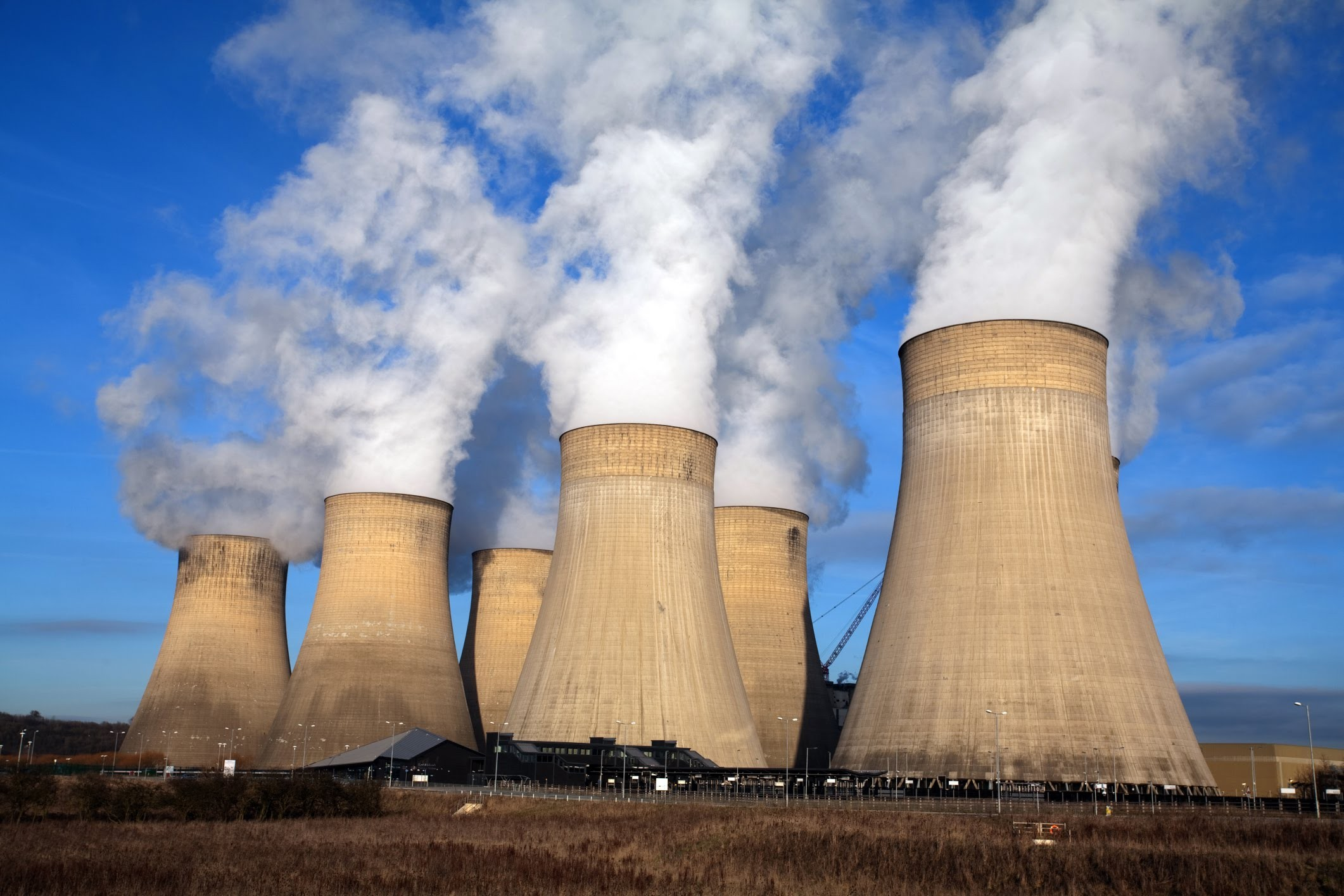 En proyecto, cuatro plantas de energía nuclear en México