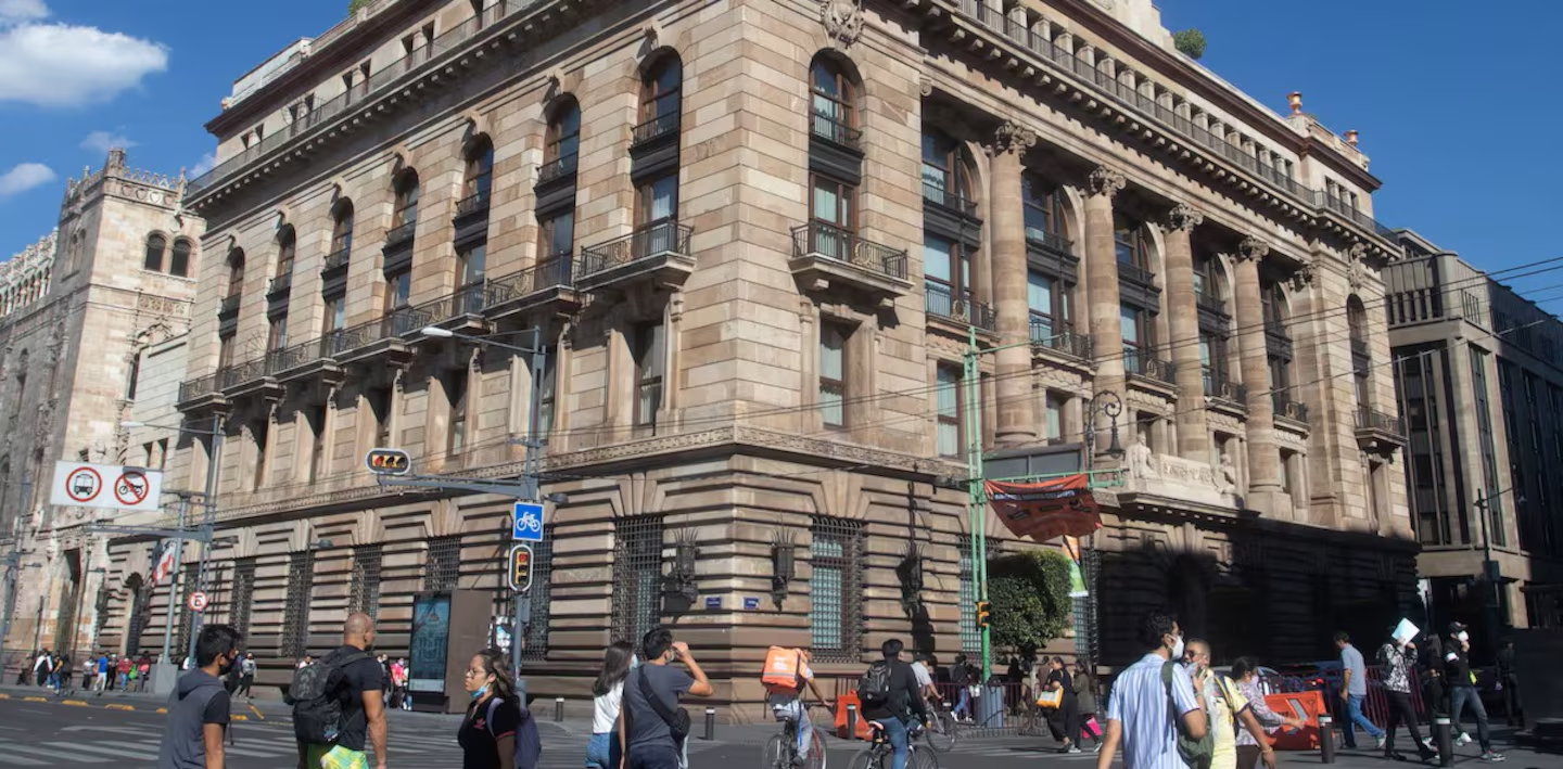 Banxico recorta por tercera vez en fila su tasa de interés; queda en 8.5%