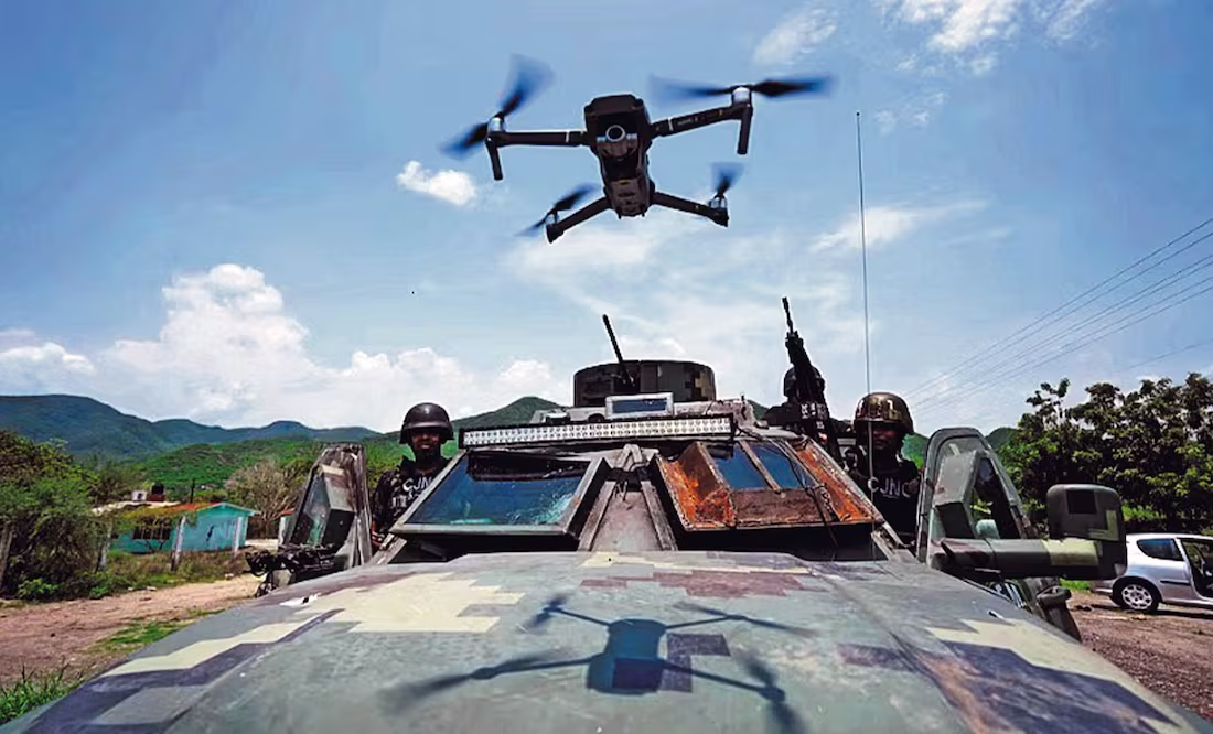 Los cárteles tienen más capacidad de drones que las fuerzas del orden de EU, acusa Ted Cruz