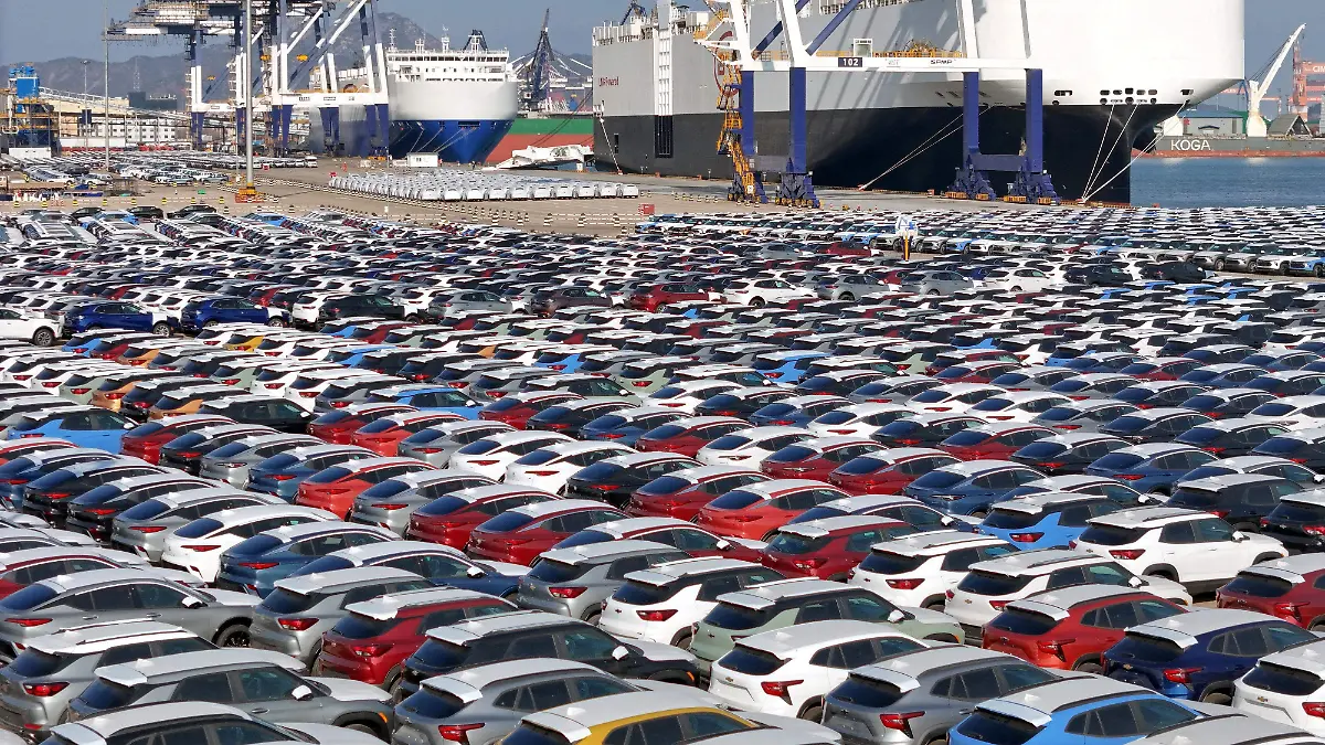 China usa a México para vender vehículos y autopartes a EU: Comisión de Comercio