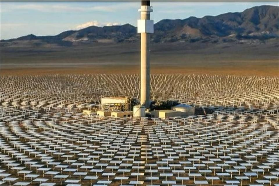 Anuncian 2 centrales termosolares en BCS; invertirán 800 mdd