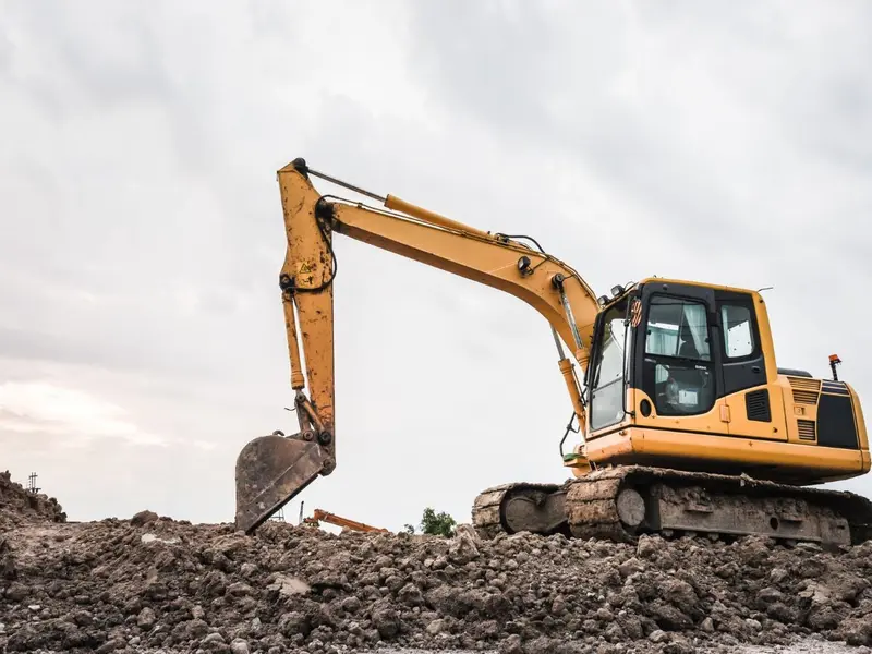 Actividad industrial cae 1.3% en el primer semestre del 2025, ¿por qué?