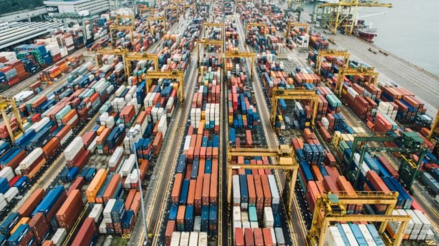 China abre investigación sobre aranceles y restricciones comerciales de México