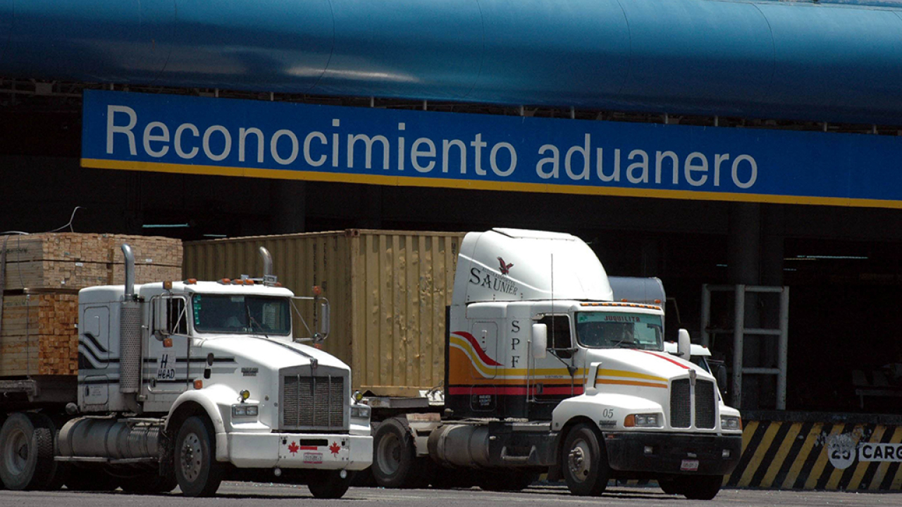 Con reforma aduanera, se van a caer las industrias química, farmacéutica y de fertilizantes, advierten agentes aduanales