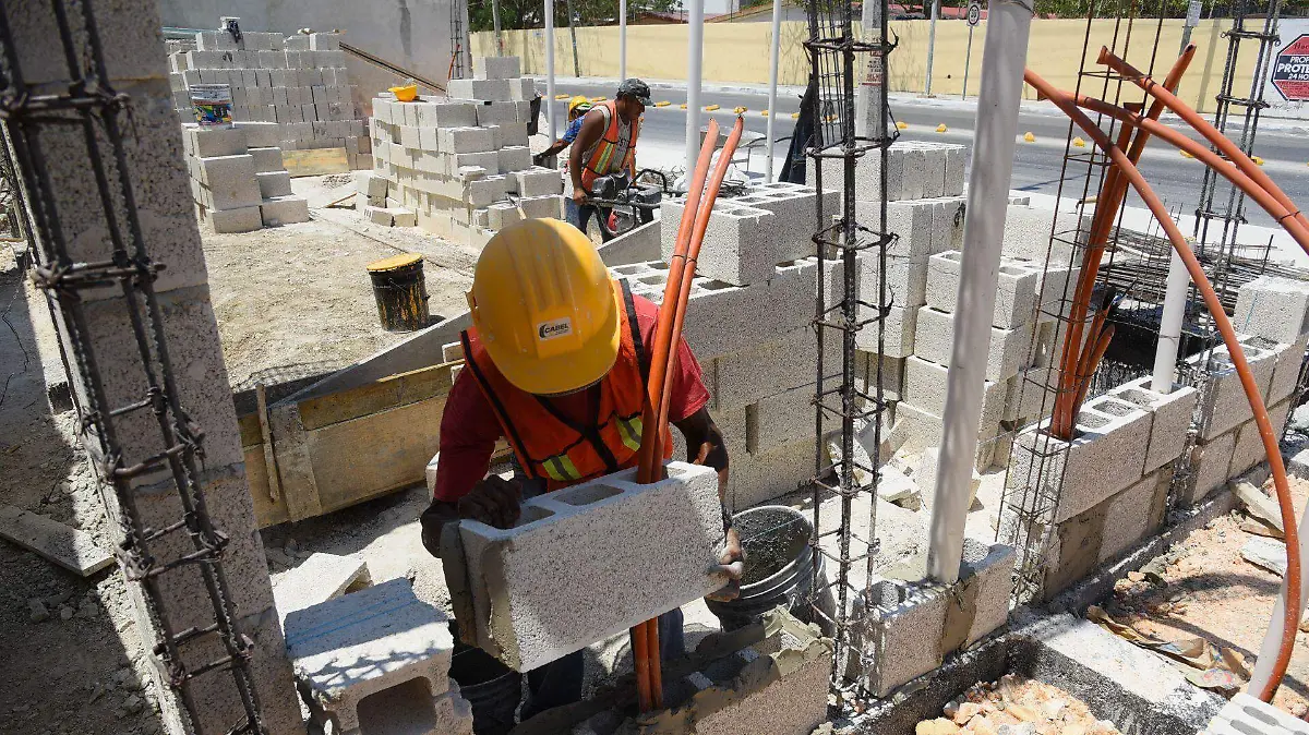 Cae 19% valor de la producción de construcción en agosto