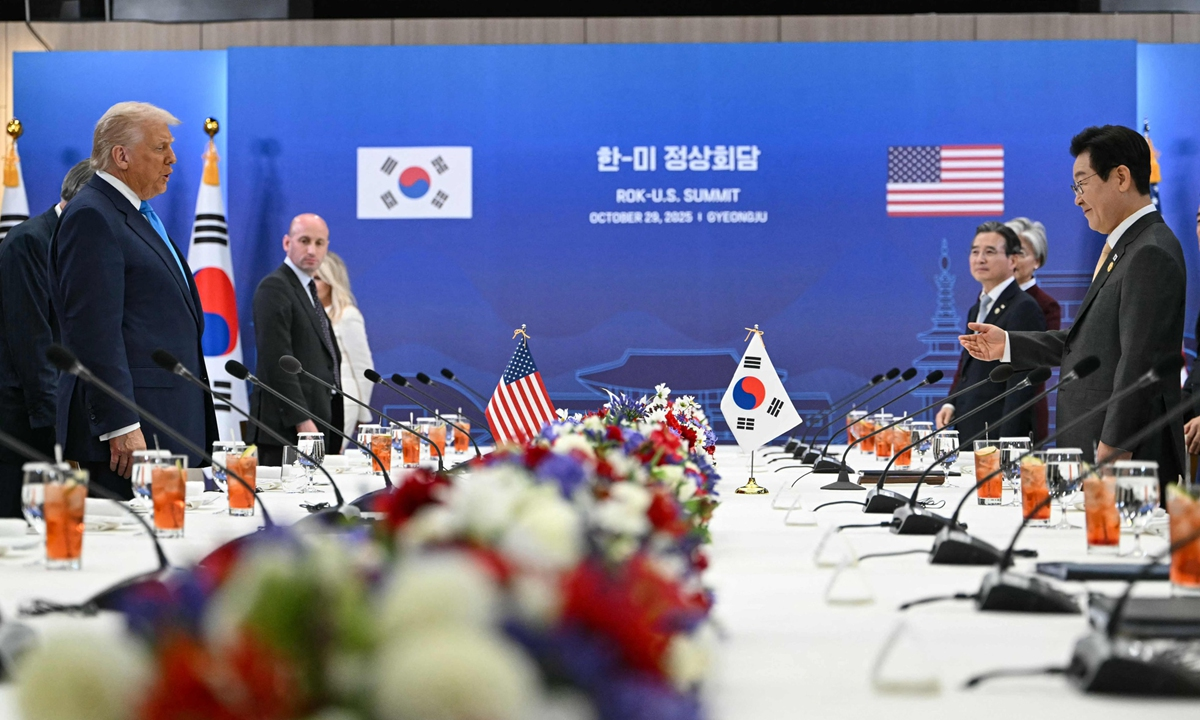 Corea del Sur y Estados Unidos sellan un acuerdo de inversión “sorpresa” en medio de dudas