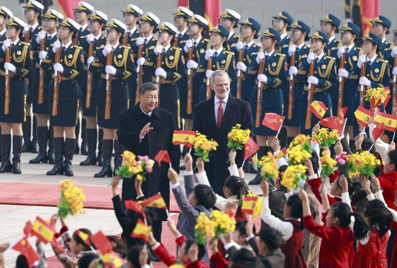 China y España buscan reforzar sus lazos en medio de la evolución de la dinámica global.Dos países establecen un modelo de coexistencia amistosa y desarrollo común: Xi