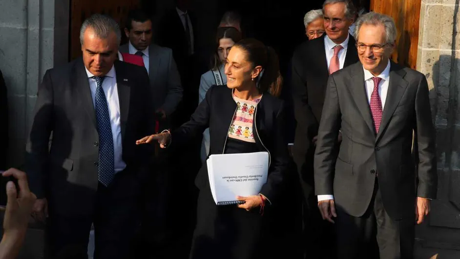 Empresarios entregan 38 proyectos de inversión a Sheinbaum, para activarse en 2026