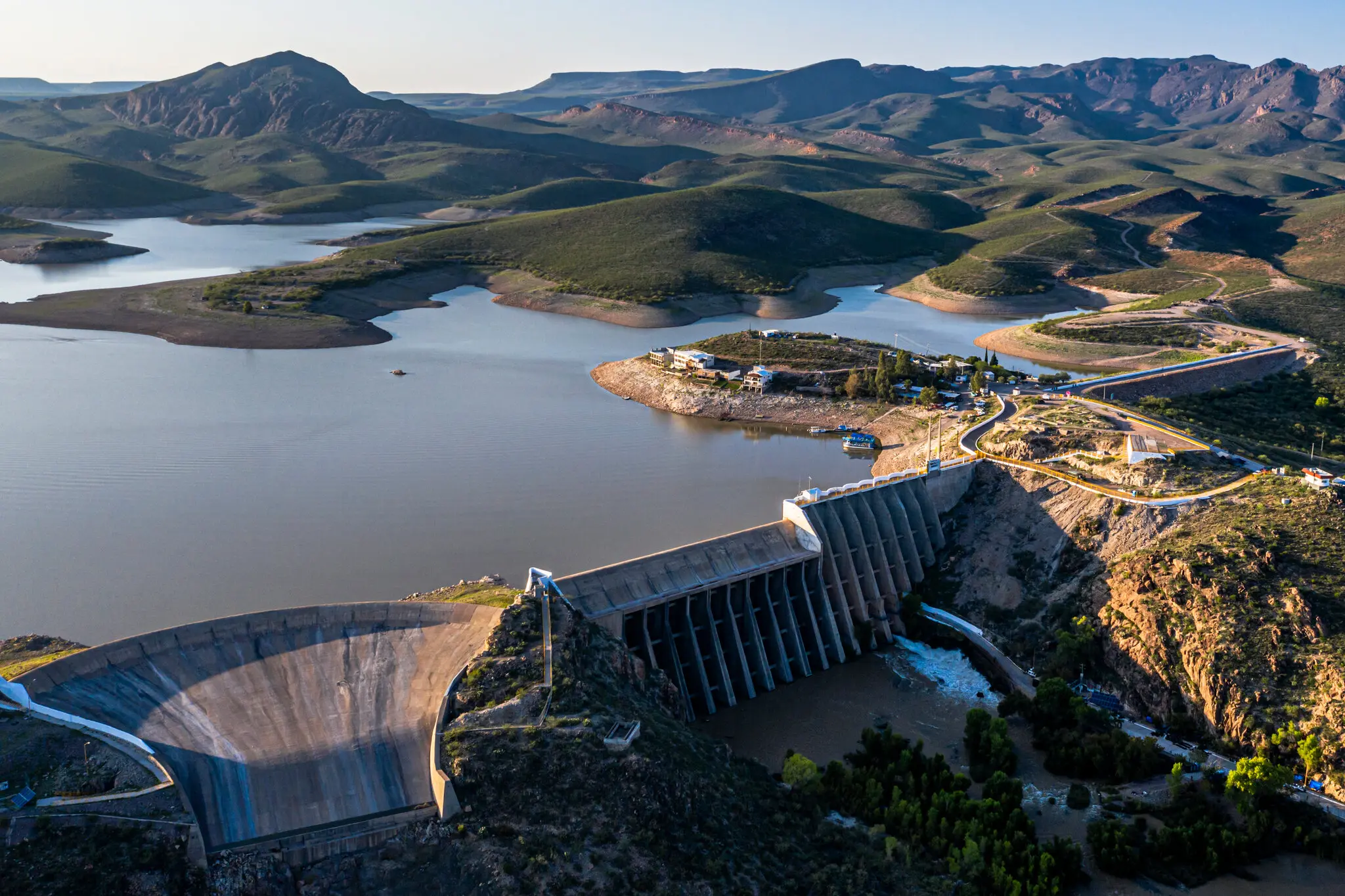 Agua o aranceles: Trump vuelve a amenazar a México