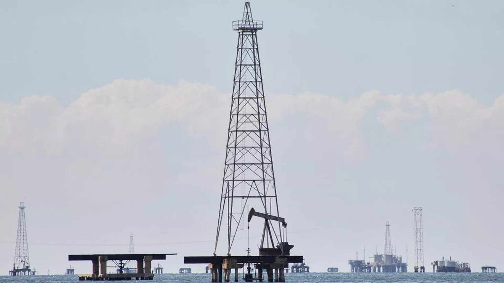 ¿Qué hay detrás de la oferta de EEUU a las petroleras para invertir en Venezuela?